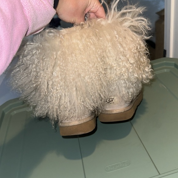 Ugg Australia Mongolian - RARE - Picture 2 of 4